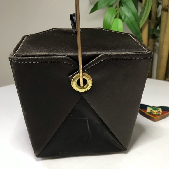 SOLD Chinese Takeout Box Purse in Olive - Picture 3 of 4